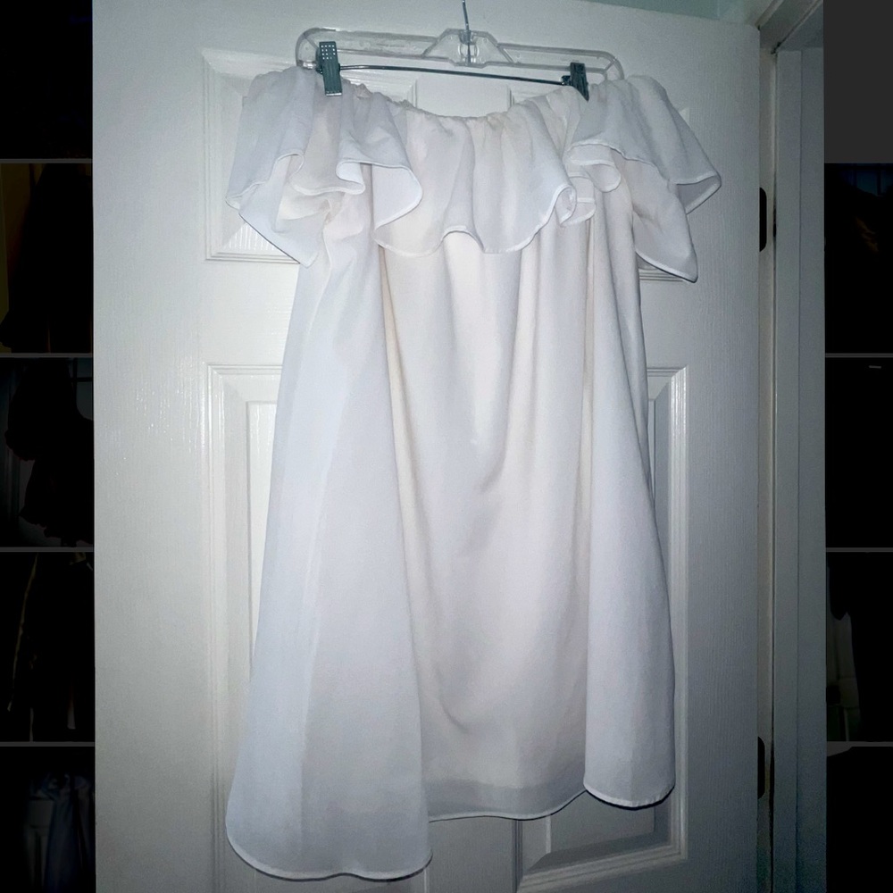 White off the shoulder Dress
